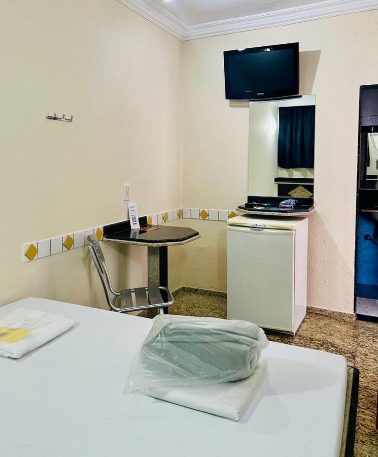 Hotel Buriti Stop (Adults Only) Goiânia Εξωτερικό φωτογραφία